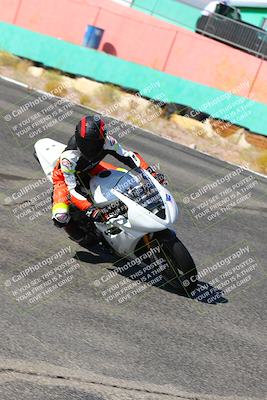 media/Oct-15-2022-TrackXperience (Sat) [[8f70b8b0be]]/Group 2/session 2 turn 3 and 4/